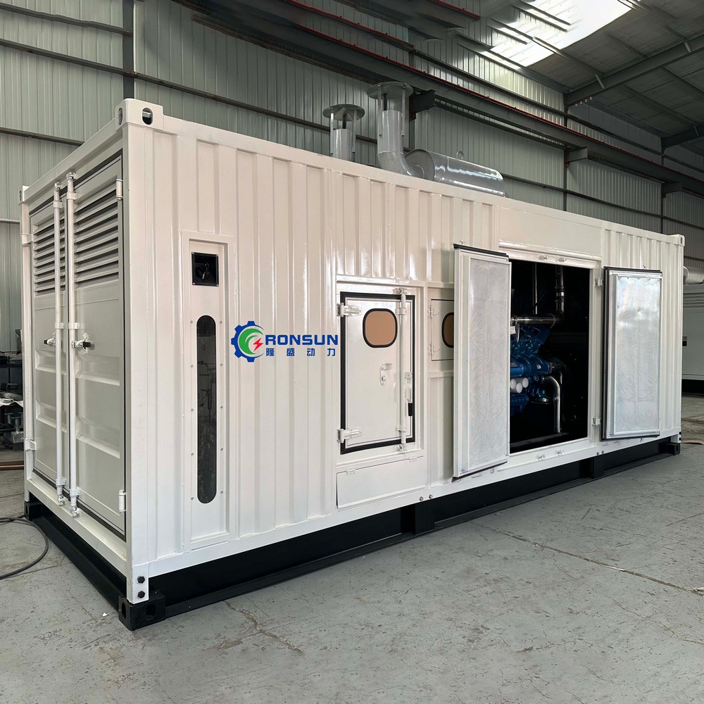 650kW / 813kVA 柴油發(fā)電機組