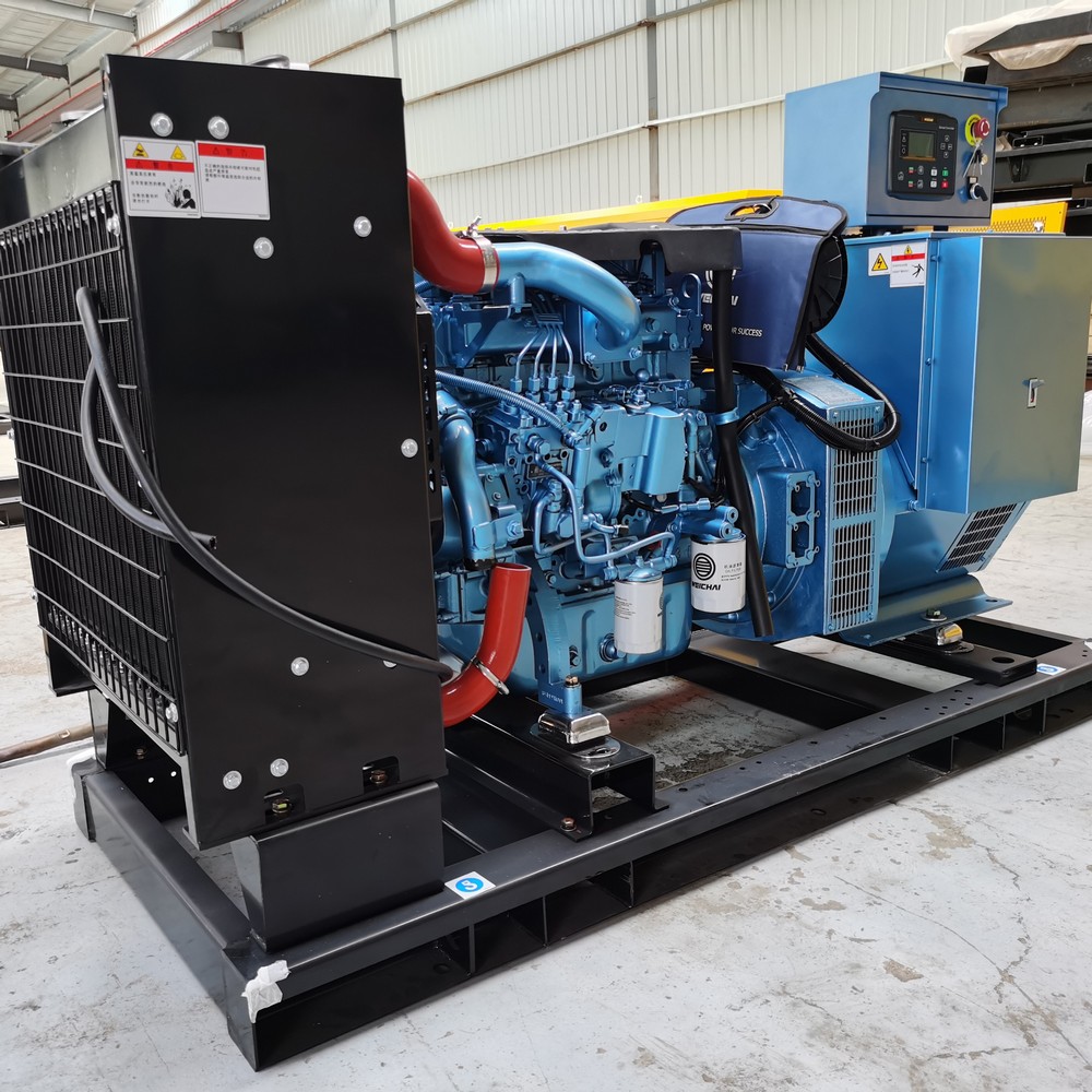 80kW / 100kVA 柴油發(fā)電機組