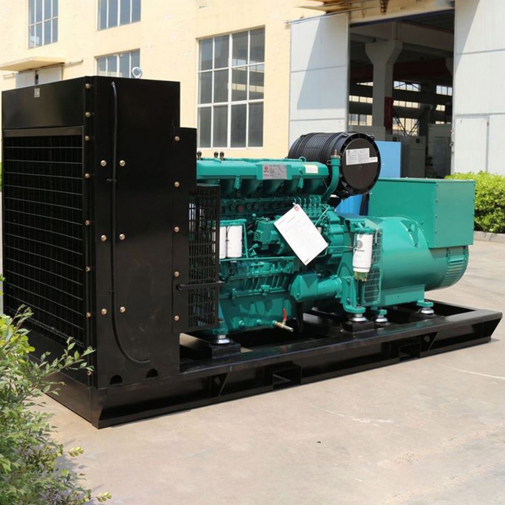600kW / 750kVA 柴油發(fā)電機組