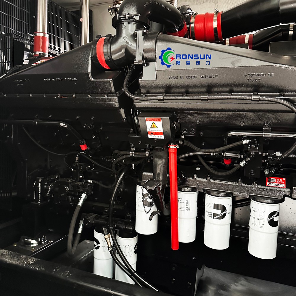 800kW / 1000kVA 柴油發(fā)電機組